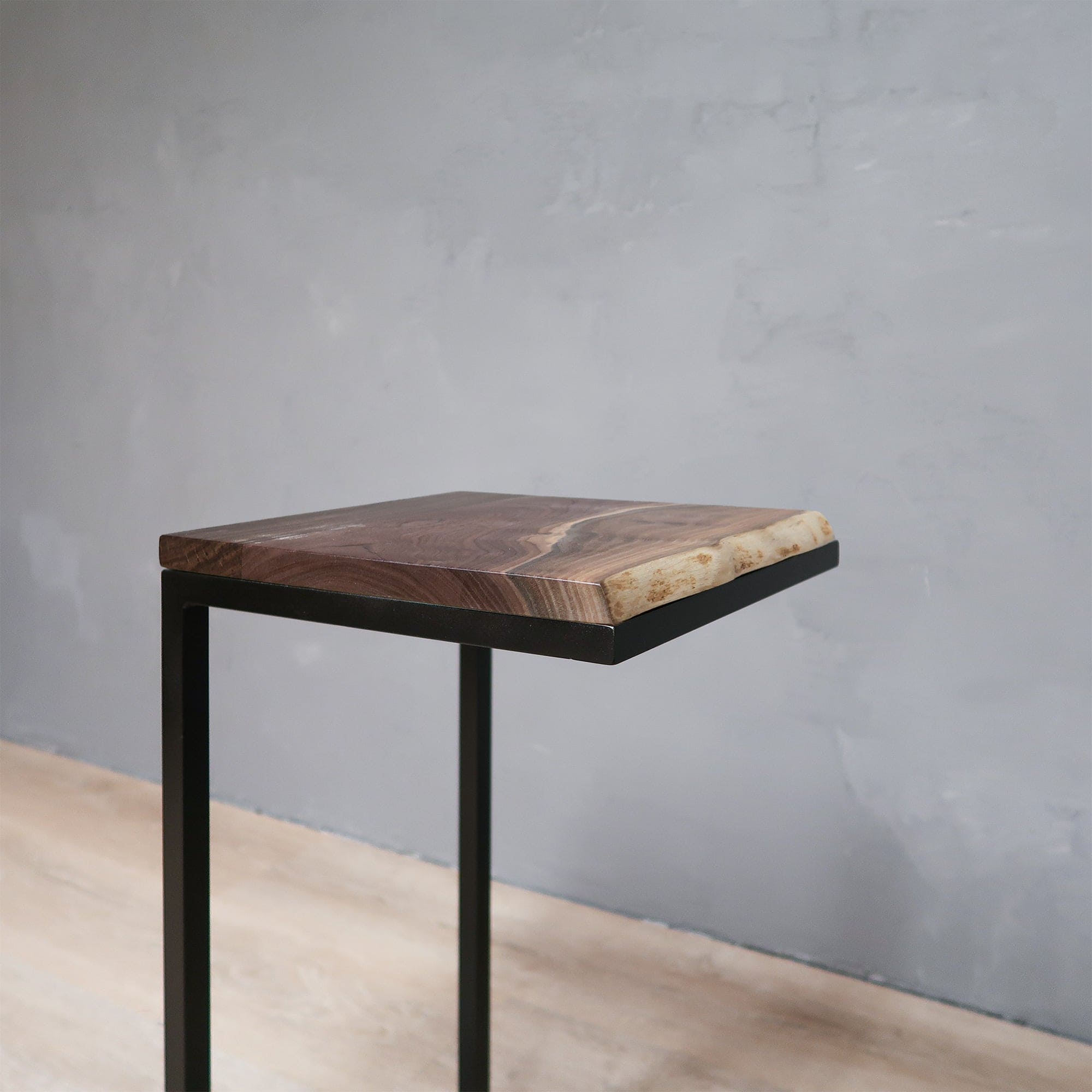 C-SHAPE Side Table with LIVE EDGE Walnut Hardwood and Steel Base