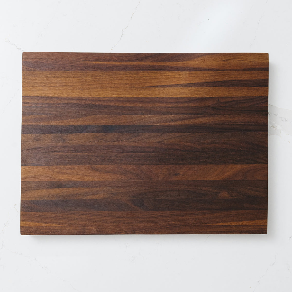 Back of Walnut Wood Cutting Board